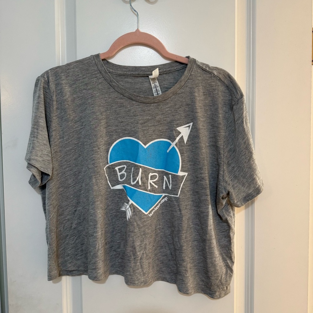 Burn boot camp cropped Gray T-Shirt with Blue Heart Graphic. *NWOT* ( XL)